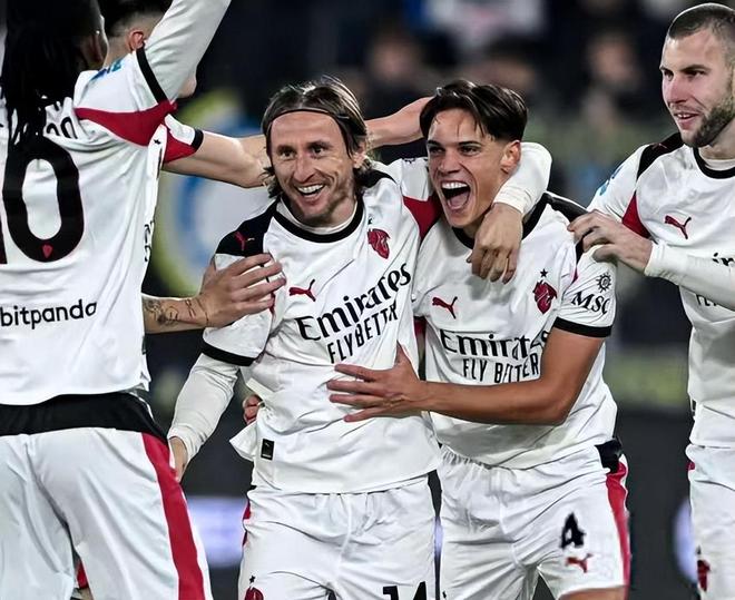 与更准确的 与更准确的